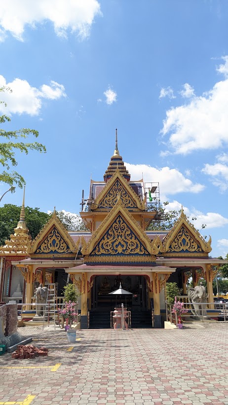 マレーシアにあるタイ寺院で、タイ仏教を感じた
